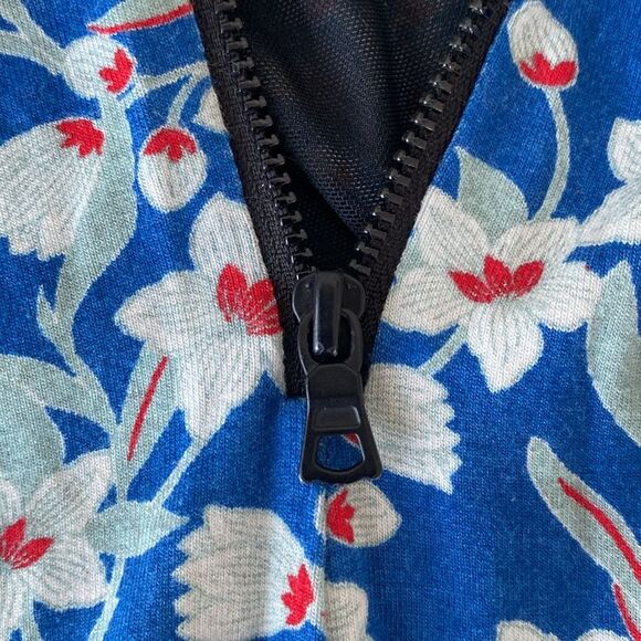 Alice + Olivia FLORAL CREWNECK MIDI DRESS size 2 Stretch Boho Feminine Vacation - Picture 12 of 16